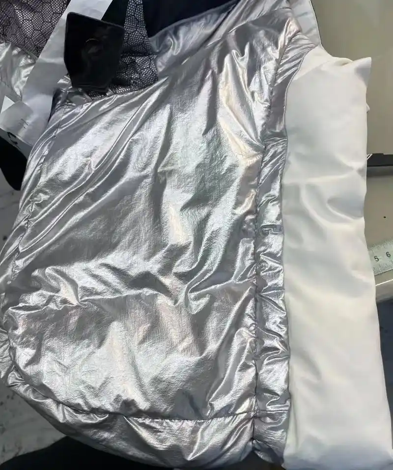 汽车维修工作服的涂层被刮伤了怎么修复？