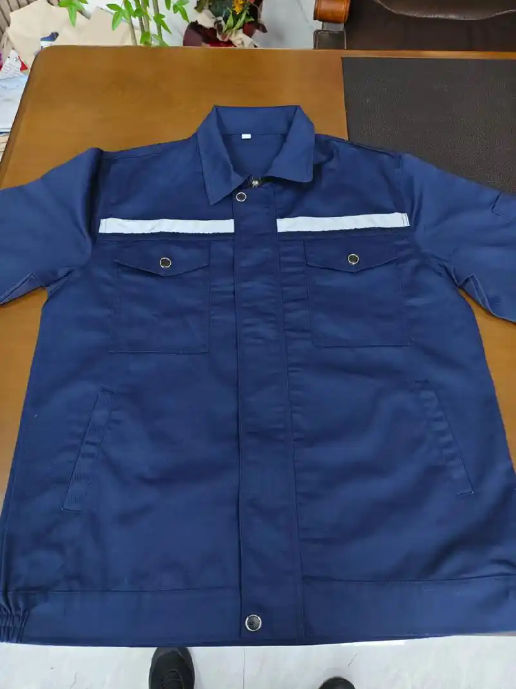 定做工作服挑选靠谱厂家